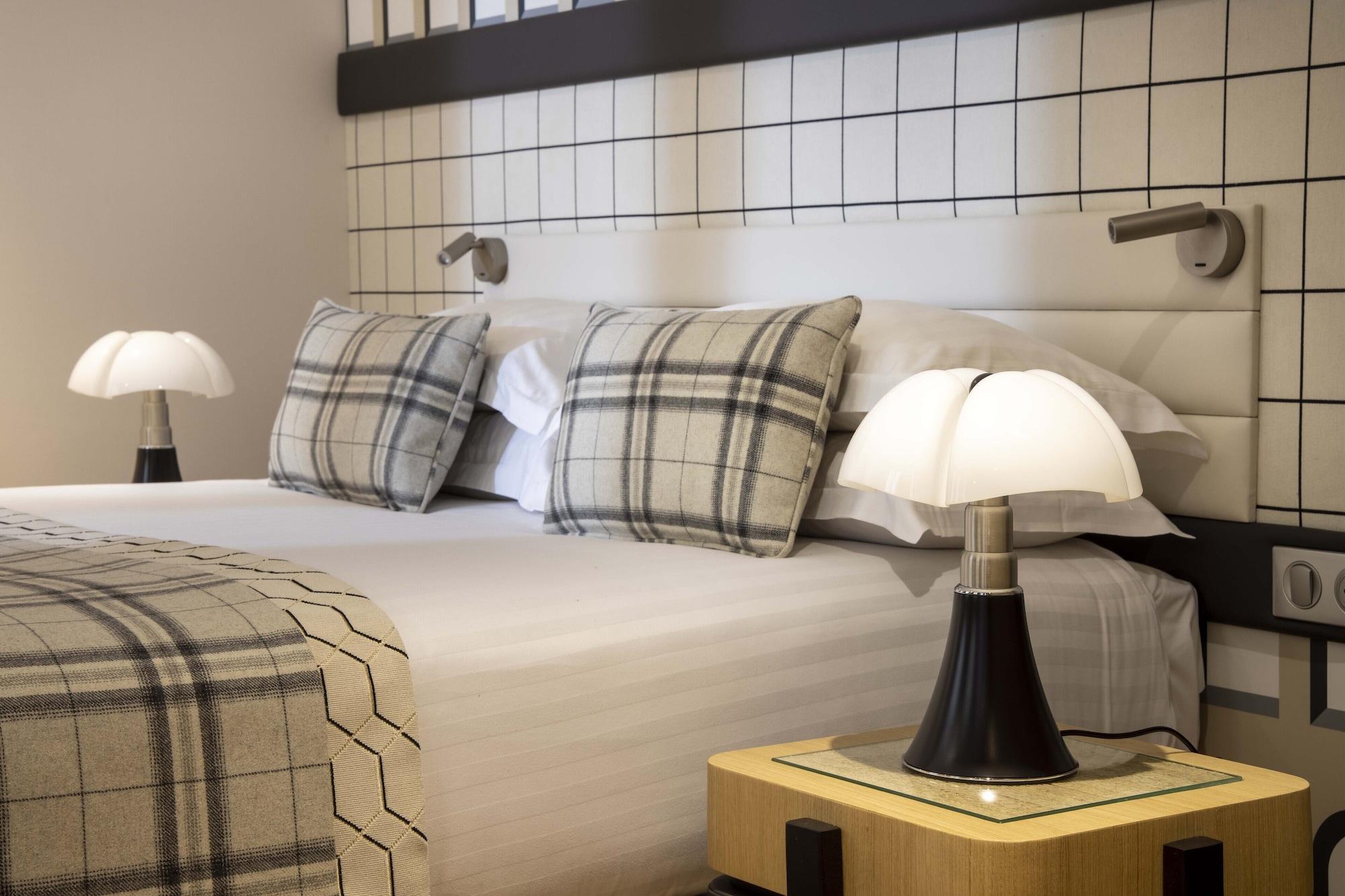Hotel Sleeping Belle - Gare De Lyon Bastille Paris Bagian luar foto